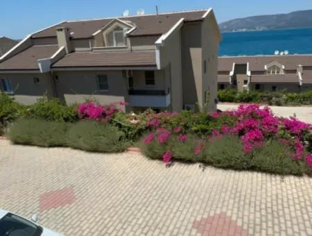 Seafront 2 1 Apartment For Sale In Didim Akbuk