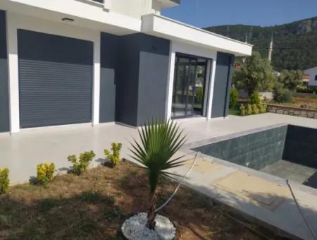 4 + 1 Villas For Sale In Didim Akbük