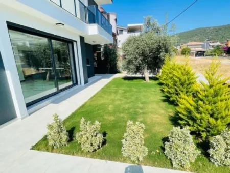 4 + 1 Villas For Sale In Didim Akbük