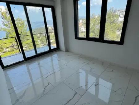 3 1 Detached House With Full Sea View In Akbük