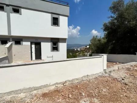 3 1 Detached House With Full Sea View In Akbük