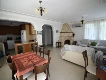 3 1 Villa With Sea View And Pool In Yeşilkent